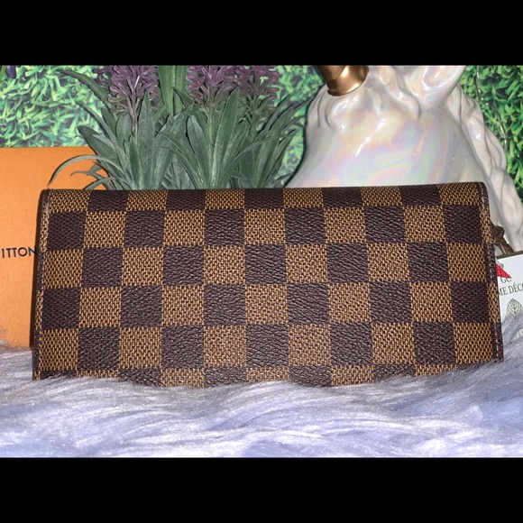 Louis Vuitton Josephine Damier Ebene Long Wallet - Picture 4 of 16